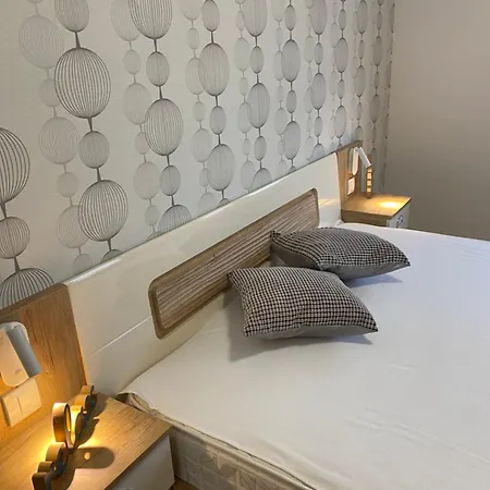 Zlatni Bor Apartment